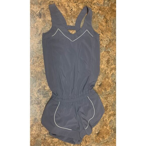 LULULEMON Speedy Runsie Romper Gray 1 piece SHORTS TANK sz 0 XS - Picture 2 of 7